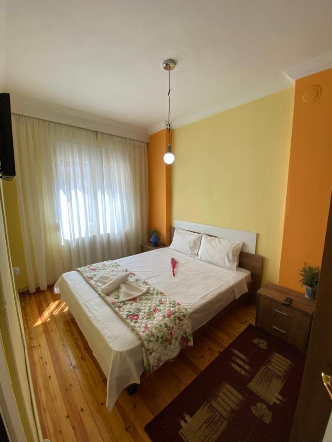 Beautiful Apartment In The Center Of Thessaloníki Eksteriør billede