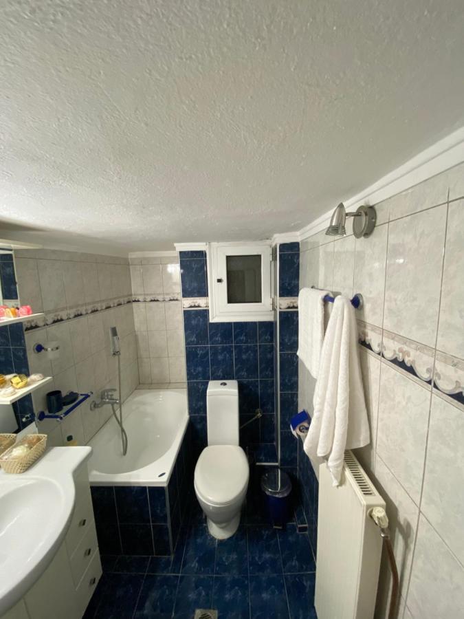 Beautiful Apartment In The Center Of Thessaloníki Eksteriør billede